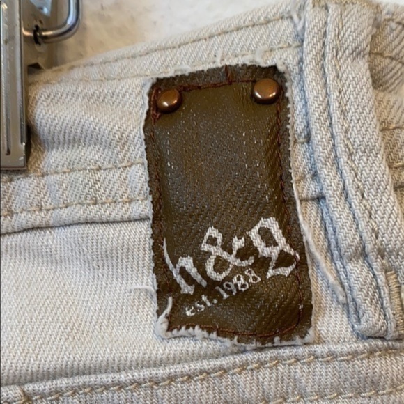 H & G Size 5 White & Grey Straight Leg Jeans - Picture 2 of 4